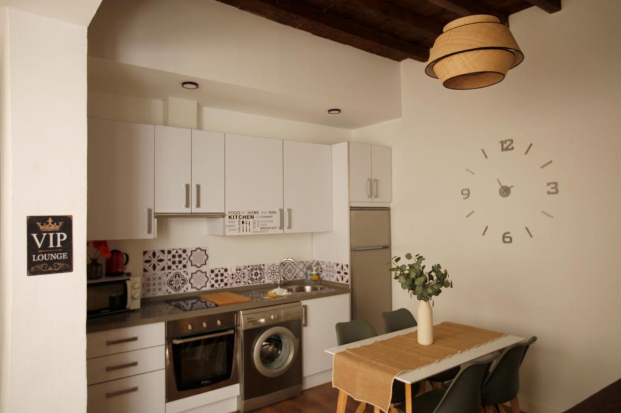 Rustic & Nice Apartment In Malaga Center Экстерьер фото